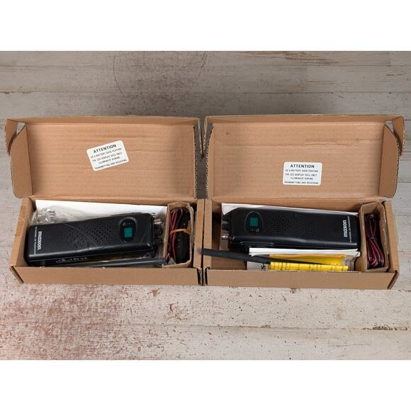 Pair Maxon HCB-10C 40 Channel CB Transceiver Radio Handheld - Picture 1 of 12